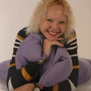 Meet your Posher, Beatriz